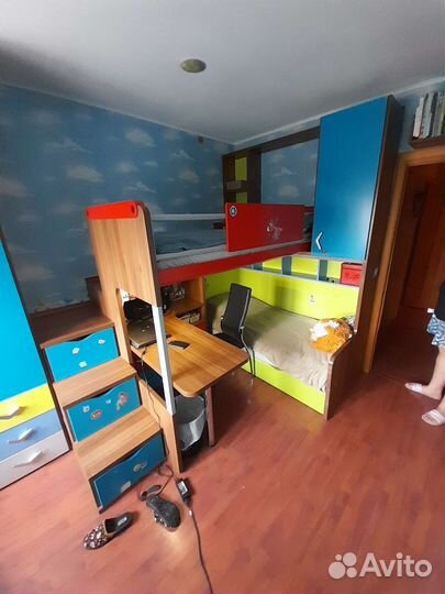 Мебель для детской комнаты б/у