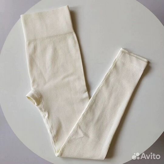 Лосины в рубчик