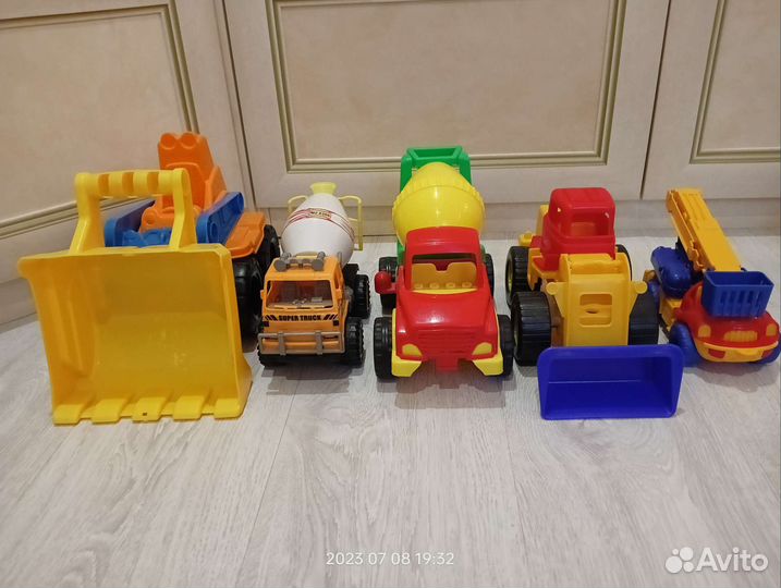 Детские машинки игрушки 18шт