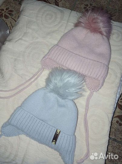 Детские шапки на два годика