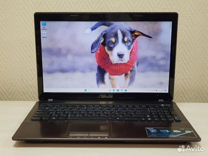 Ноутбук Asus на Core i7 с 8Gb ram + Видюха 2Гб