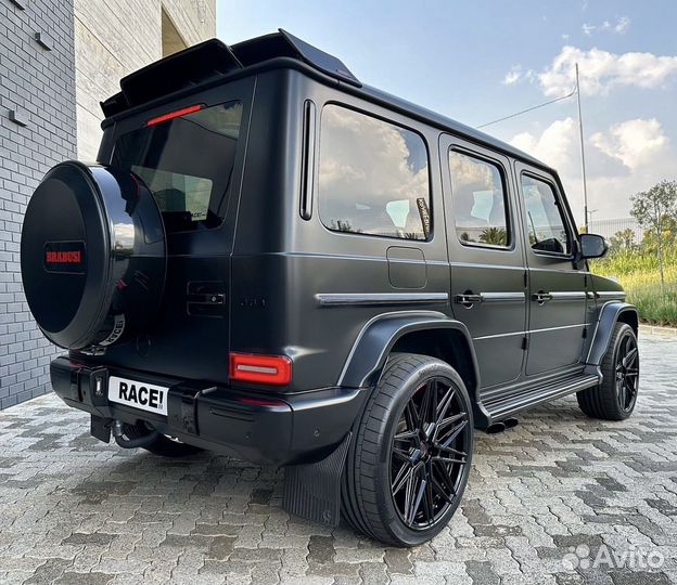 Спойлер Брабус на Mercedes G63