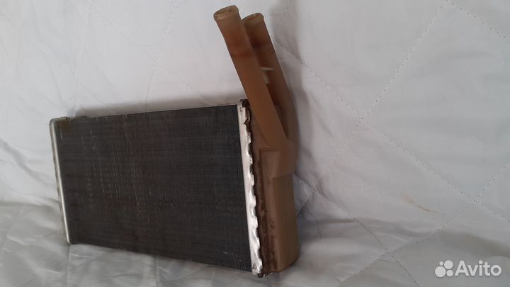 Радиатор водяной печки на бмв