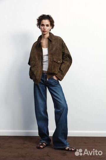 Бомбер из натуральной замши Zara