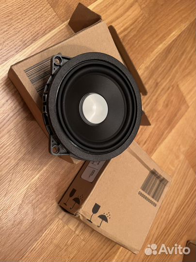 Среднечастотный динамик Harman Kardon BMW новый