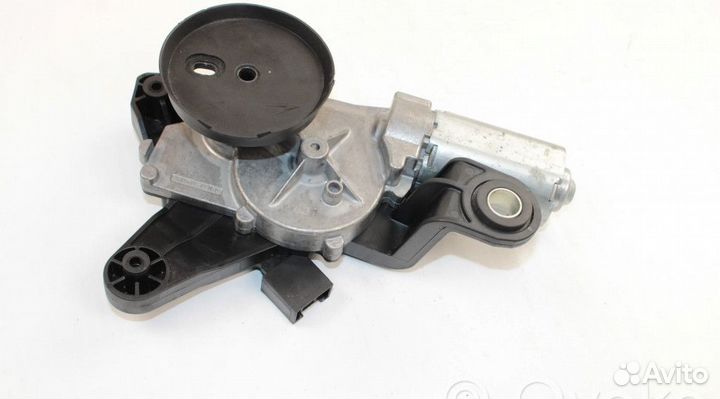 Моторчик заднего дворника 7311415 BMW 5 F10 F11 При звонке назовите, пожалуйста, этот артикул: 3-RIM