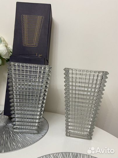 Ваза бакарат