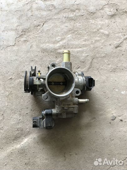 Дроссельная заслонка toyota