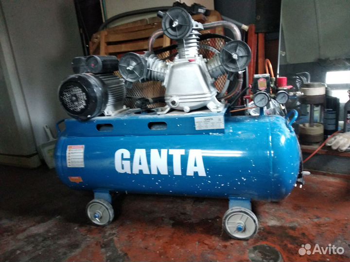 Воздушный компрессор