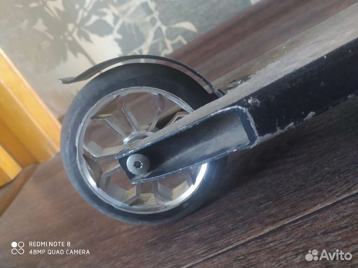 Трюковой самокат