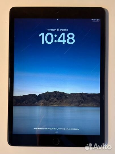 Apple iPad 2020 Wi-Fi 10.2 32Gb Серый космос