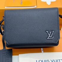 Сумка Слинг Avenue Louis Vuitton