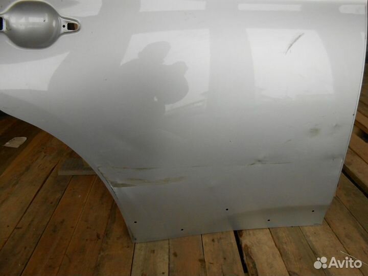 Дверь задняя правая mitsubishi outlander gf