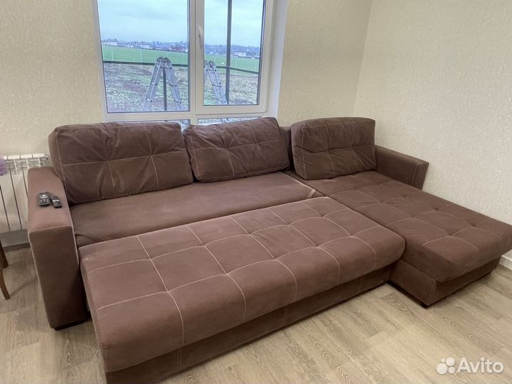 Угловой диван