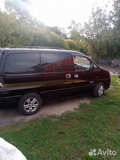 Hyundai Starex 2.5 AT, 2007, 294 000 км
