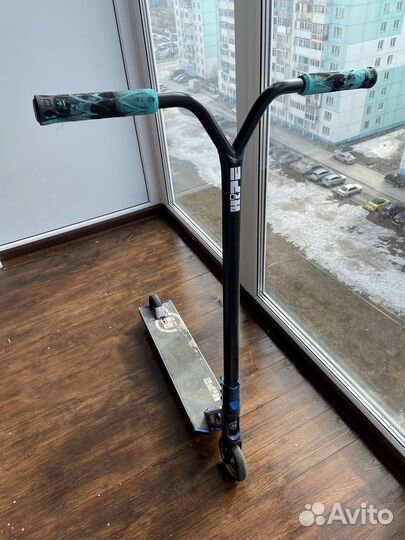 Трюковой самокат Hipe XL