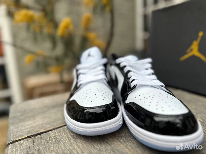 Кроссовки Nike Air Jordan 1 low SE весна-лето