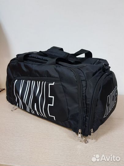 Спортивная сумка рюкзак Nike с дефектом