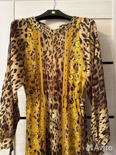 Платье Bizzarro 44 размер