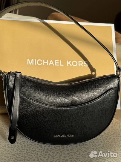 Сумка Michael Kors Dover Medium Sirnature