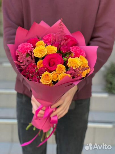 Оригинальные авторские букеты из цветов. Доставка