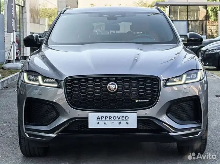 Jaguar F-Pace 2.0 AT, 2023, 10 000 км