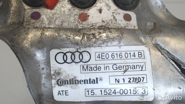 Блок клапанов Audi S8 (D3), 2008