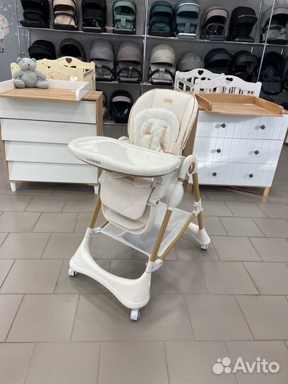 Стульчик для кормления luxmom Q4