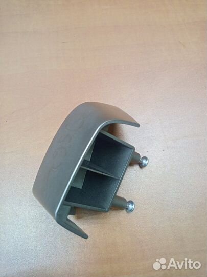 Накладка на руль правая Nissan Note E11 CR14DE