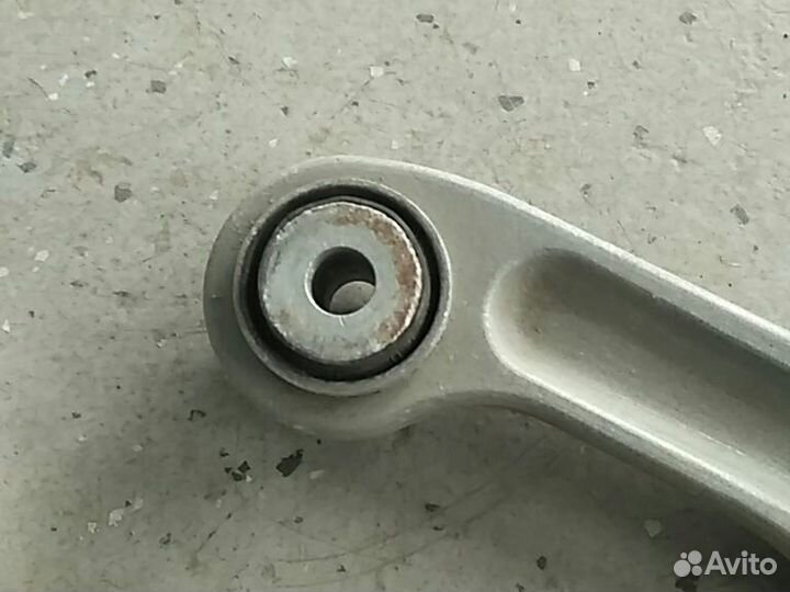 Рычаг задний правый Mercedes W204 C180