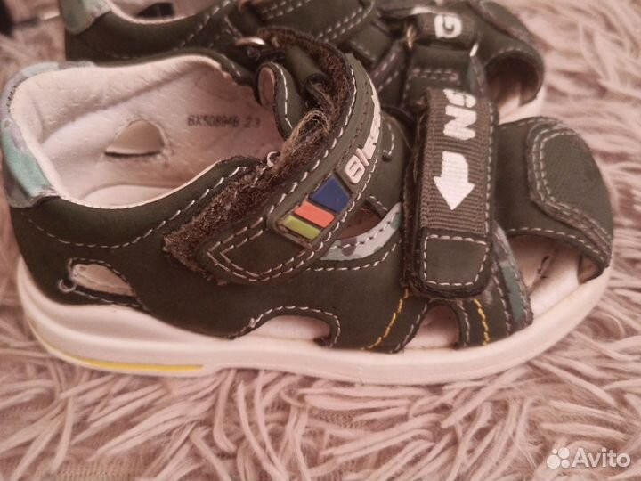 Сандалии детские для мальчиков 23