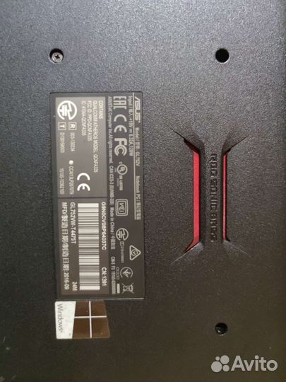 Игровой ноутбук Asus ROG gl752v
