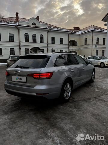 Audi A4 2.0 AMT, 2018, 199 000 км