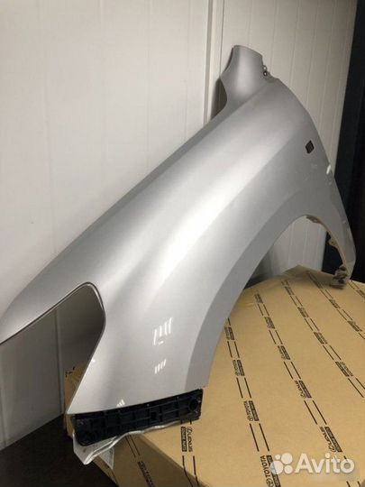 Крыло переднее Toyota Land Cruiser 200