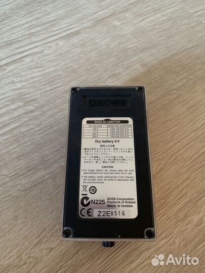 Гитарная педаль Boss DS-1