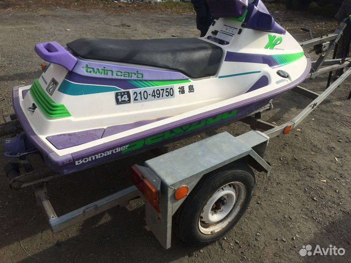 Продаю гидроцикл Bombardier Seadoo