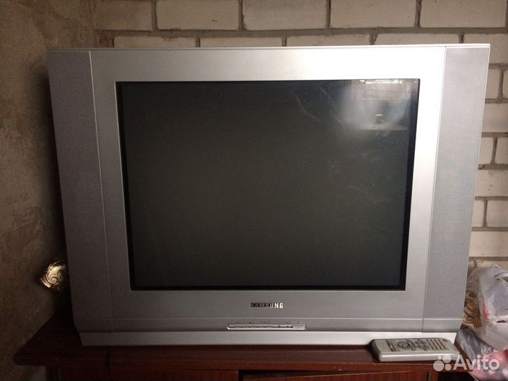 Телевизор samsung