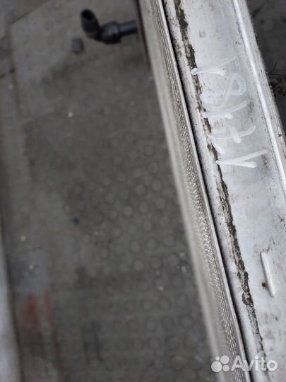 Радиатор охлаждения двигателя Audi A6 (C6), 2008