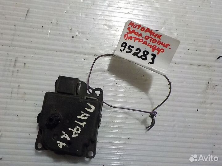 Моторчик заслонки печки nissan pathfinder