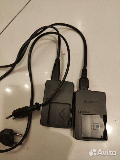 Зарядные устройства для фото-видео- камер Sony