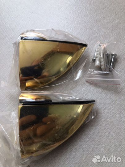 Полкодержатель для стеклянных полок с фиксацией