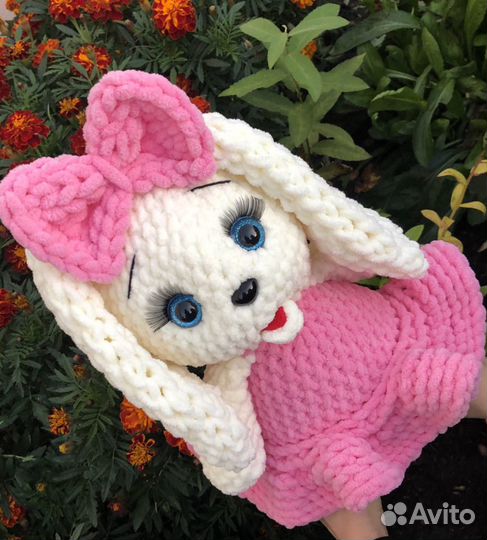 Вязаная Мягкая игрушка Зайка (ручной работы)