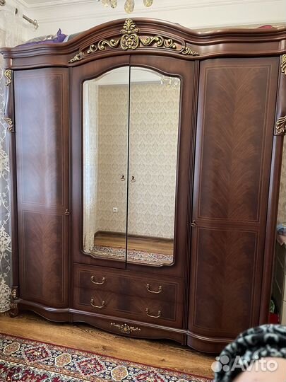 Спальный гарнитур бу