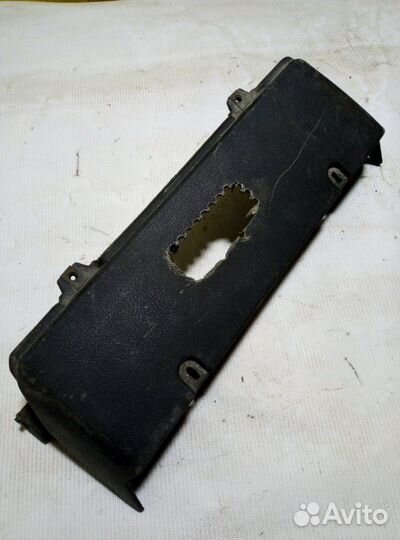 Накладка торпеды Volkswagen Transporter Т4 1 1993