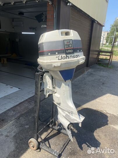 Лодочный мотор jonson 90
