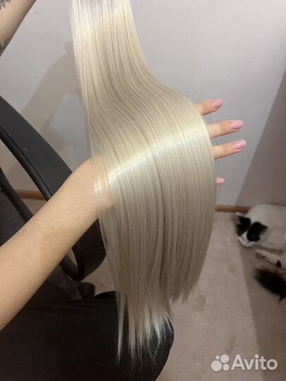 Волосы на заколках