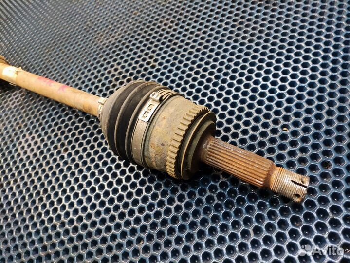 Привод правый Hyundai accent