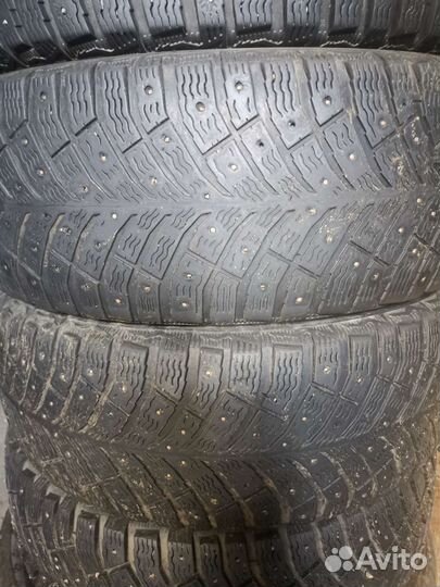 Michelin X-Ice North 4 205/55 R16