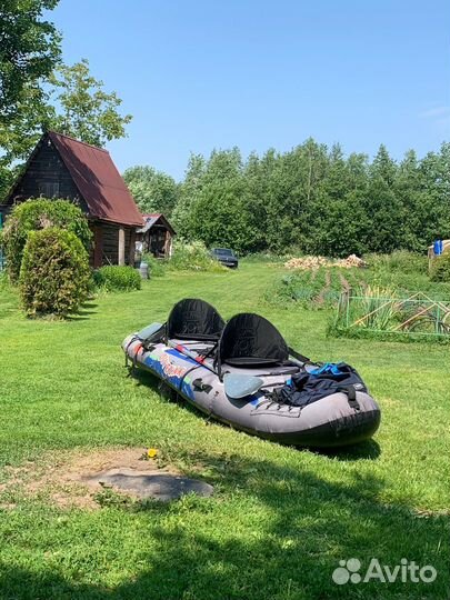 Надувная лодка кайяк