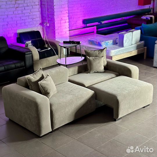 Дизайнерский диван